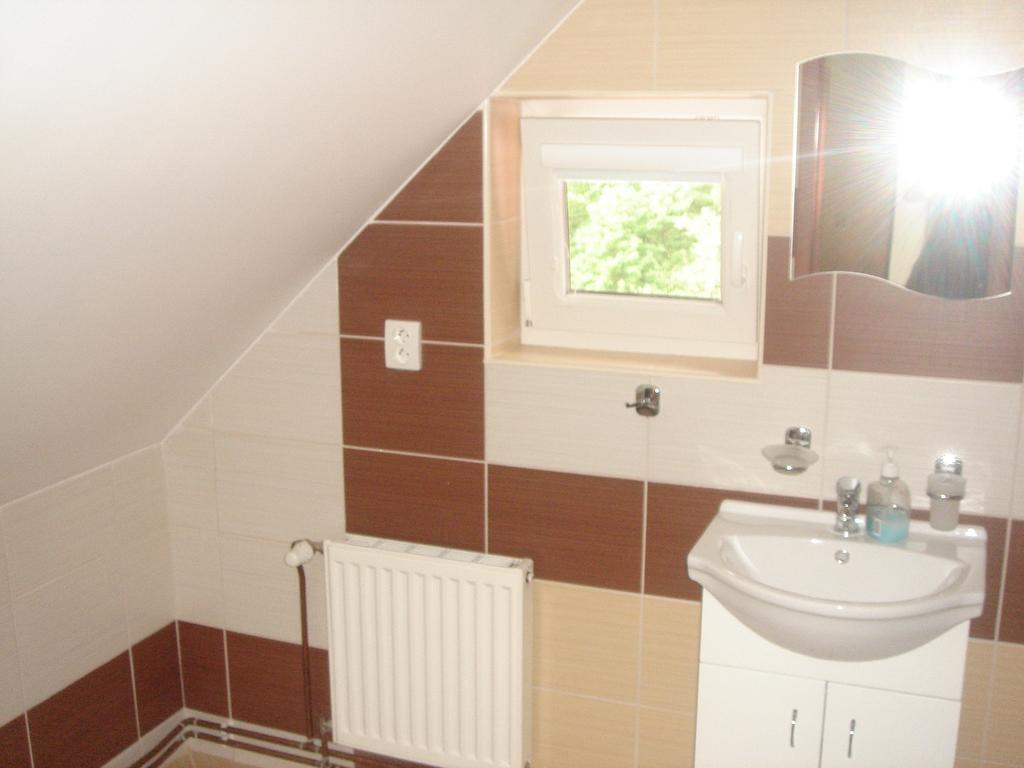 Penzion U Mustku Jiriho Rasky Trojanovice Zimmer foto